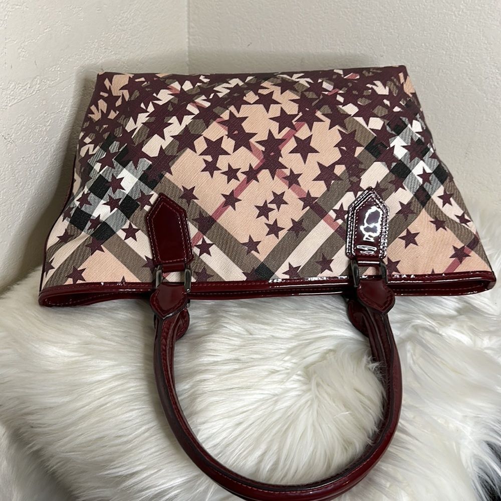 💯Authentic Burberry Tote Handbag🍀 - Picture 6 of 15